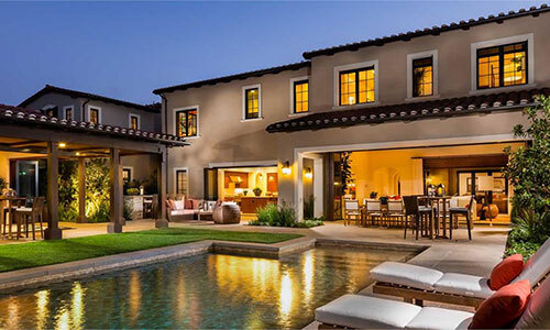 Client selling a house in Anaheim get assistance with real estate agency.