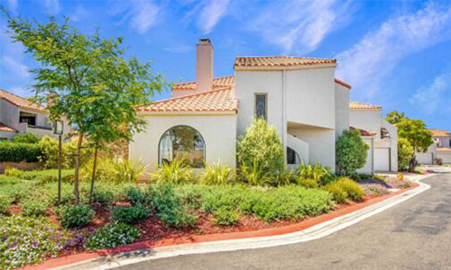 The Malakai Sparks Group helps clients find homes for sale in Aliso Viejo, CA.