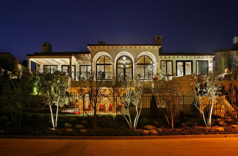 Mediterranean-Style Homes Dana Point’s Architectural Signature
