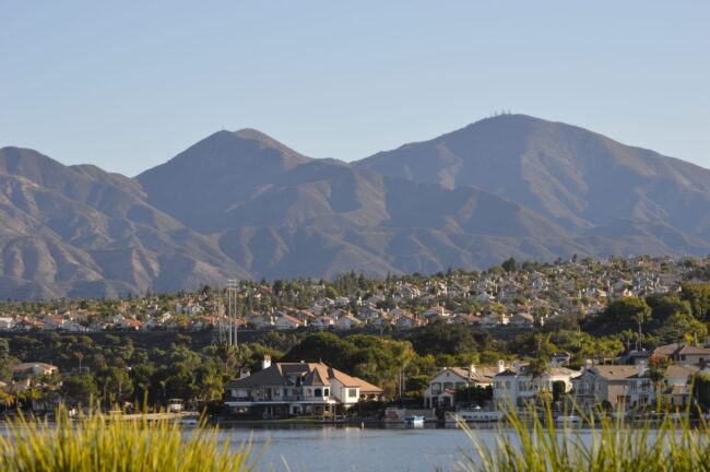 Saddleback Valley’s Influence on Laguna Hills Properties