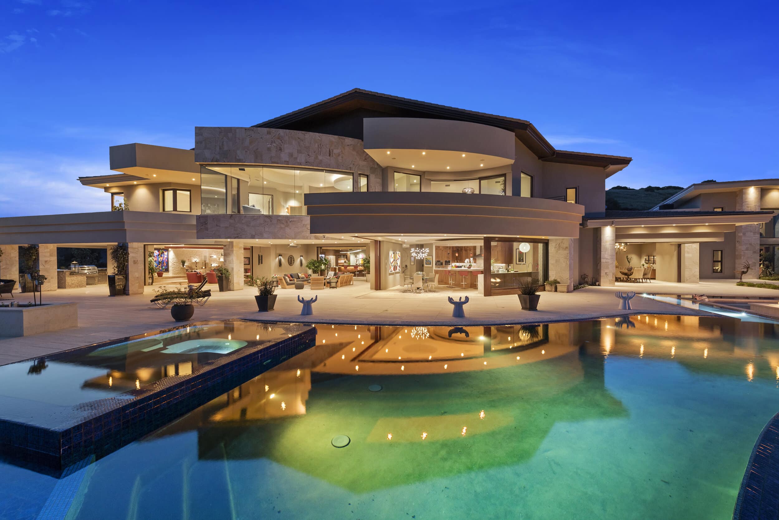 The Role of Curb Appeal in Selling Laguna Niguel Homes