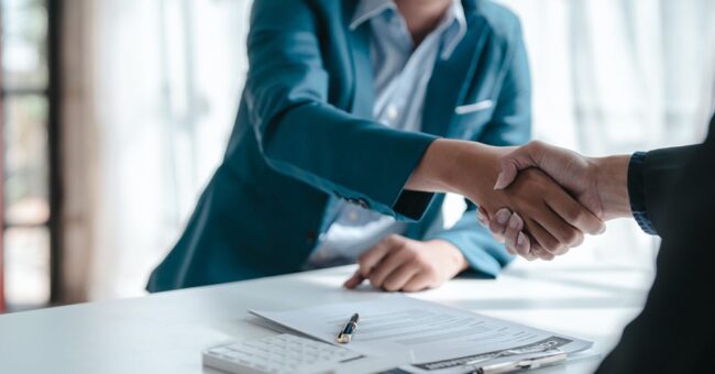 How to Handle Lease Renewals in Costa Mesa- A Comprehensive Guide