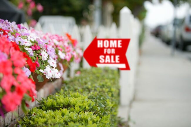 How to Prepare Your Buena Park Home for Sale in Spring