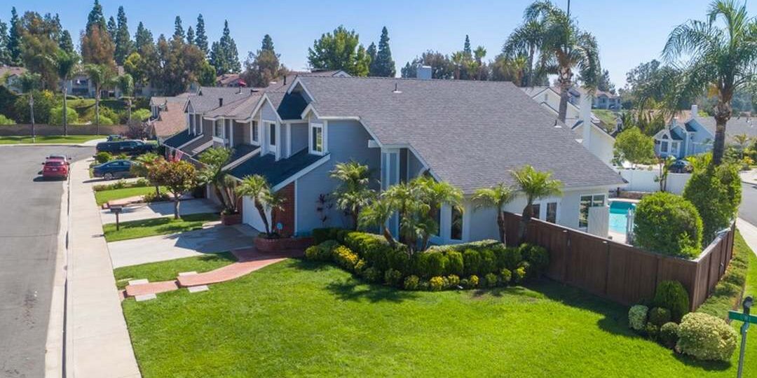 How to Find Lake Forest Homes with Smart Home Features