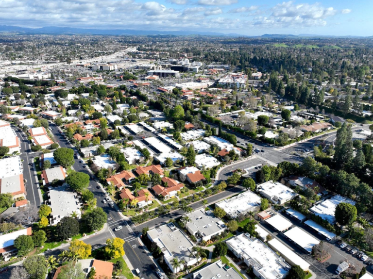 Pros and Cons of Co-Op Housing in Laguna Woods