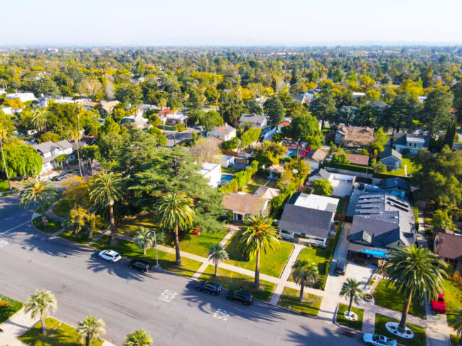 The Best Neighborhoods for Commuters in Anaheim