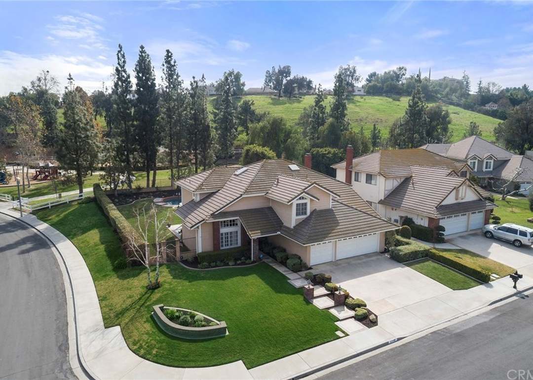 The Best Time of Year to Sell a Home in Yorba Linda