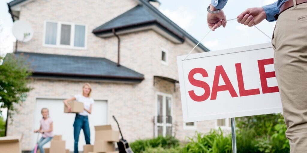 The Ultimate Guide to Selling Your Santa Ana Home Fast