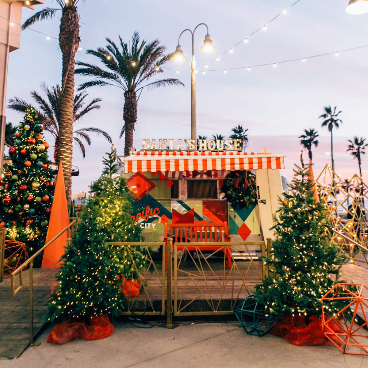 Celebrating Holidays in Huntington Harbor A Guide to Festive Fun in Huntington Beach Neighborhoods