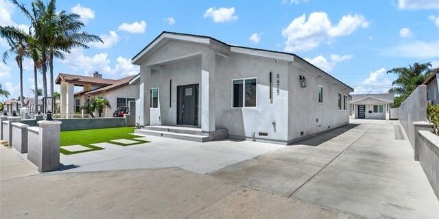 Embracing Family Ties Multi-Generational Homes in Huntington Harbor, Huntington Beach