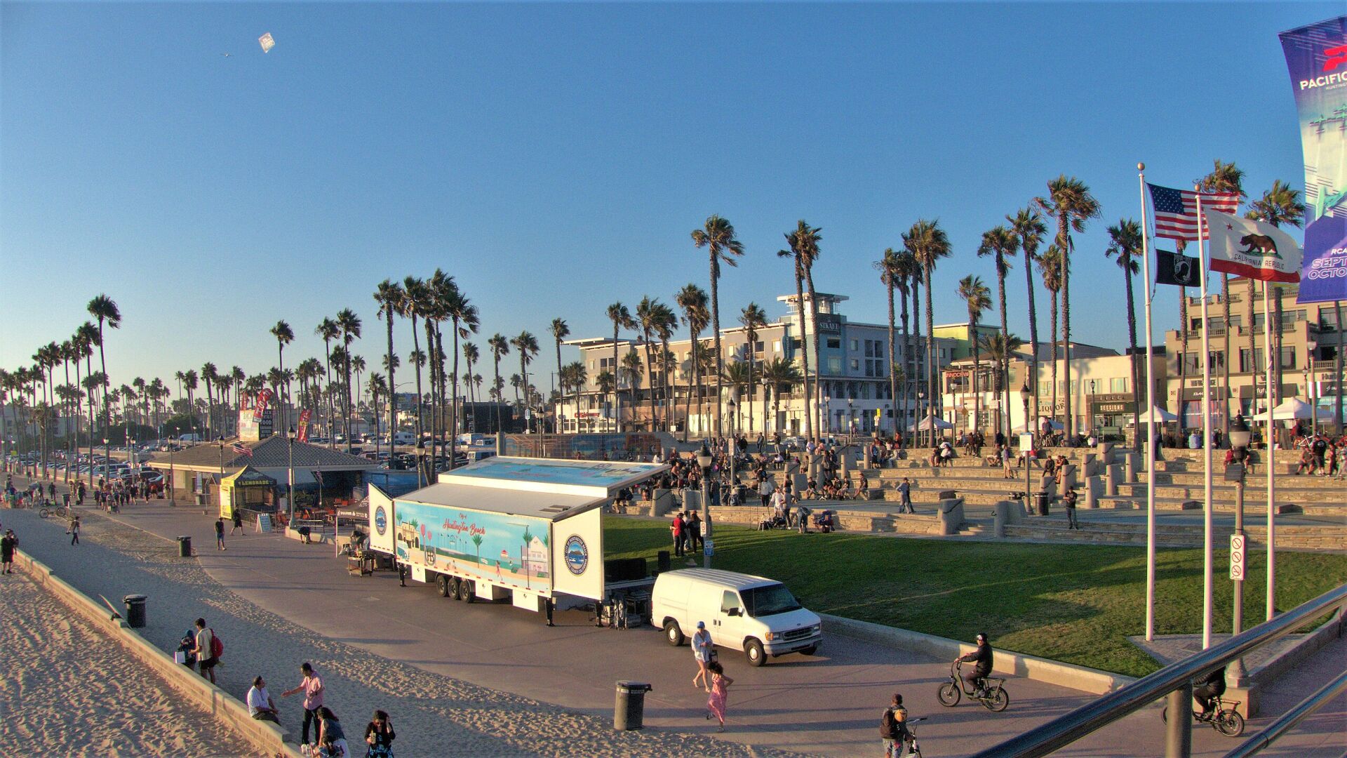 The Impact of Tourism on Huntington Harbour Housing in Huntington Beach
