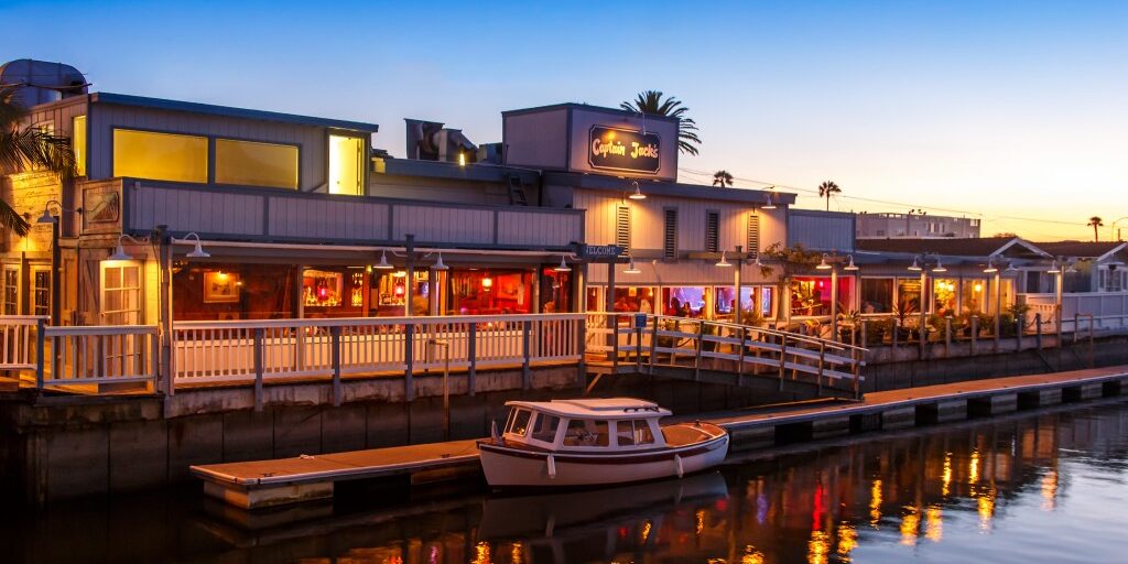 Top Restaurants Near South Huntington Beach Real Estate A Culinary Guide for Homebuyers and Locals