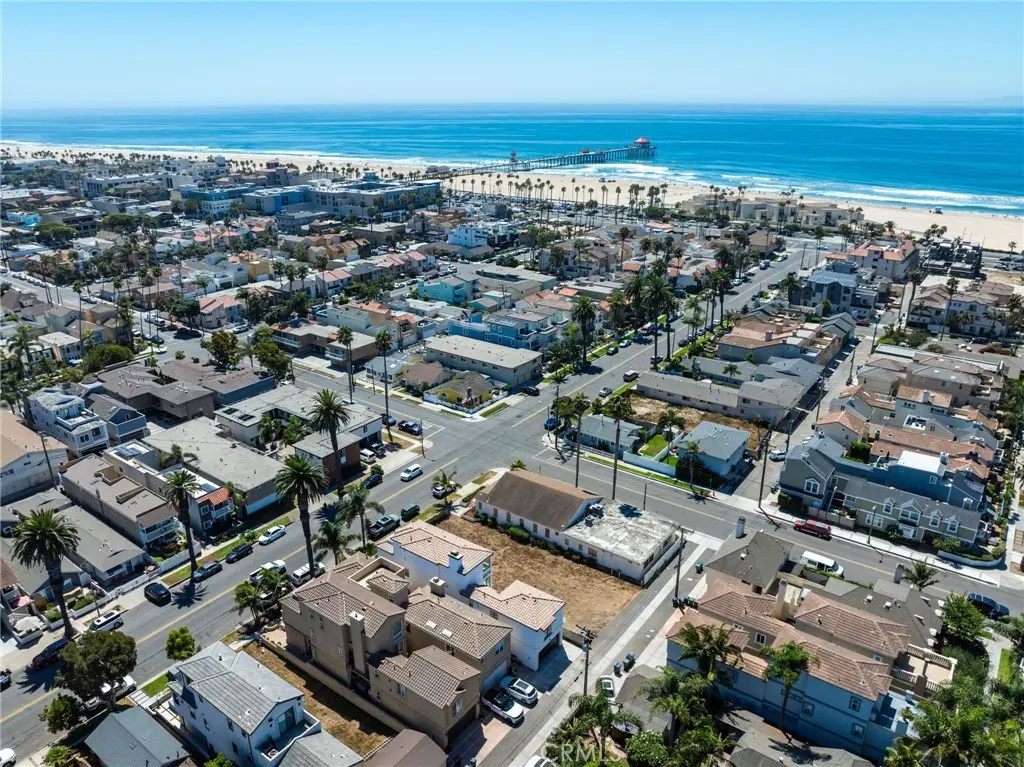 How to Finance a Home Purchase in Downtown Huntington Beach