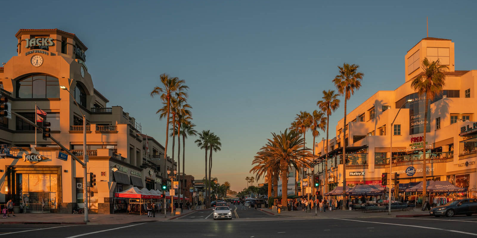 Neighborhood Spotlight Main Street in Downtown Huntington Beach
