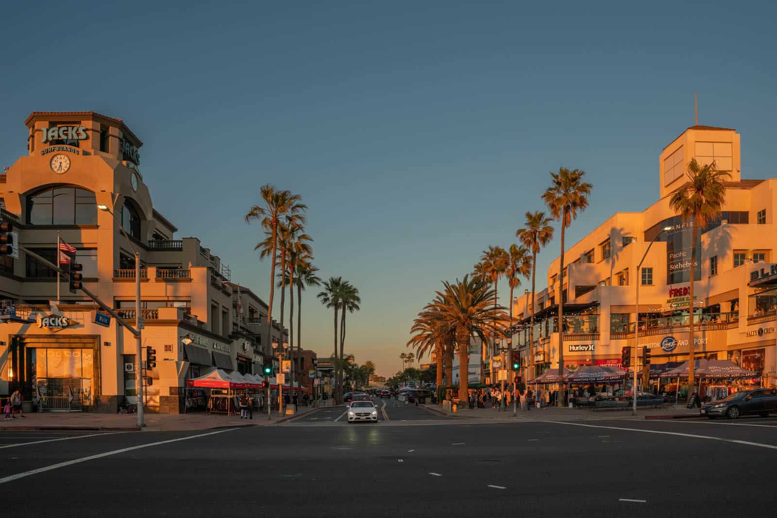 Neighborhood Spotlight Main Street in Downtown Huntington Beach