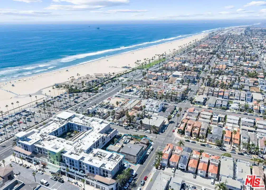 Downtown Huntington Beach Real Estate How It Stacks Up Against Nearby Cities in 2025