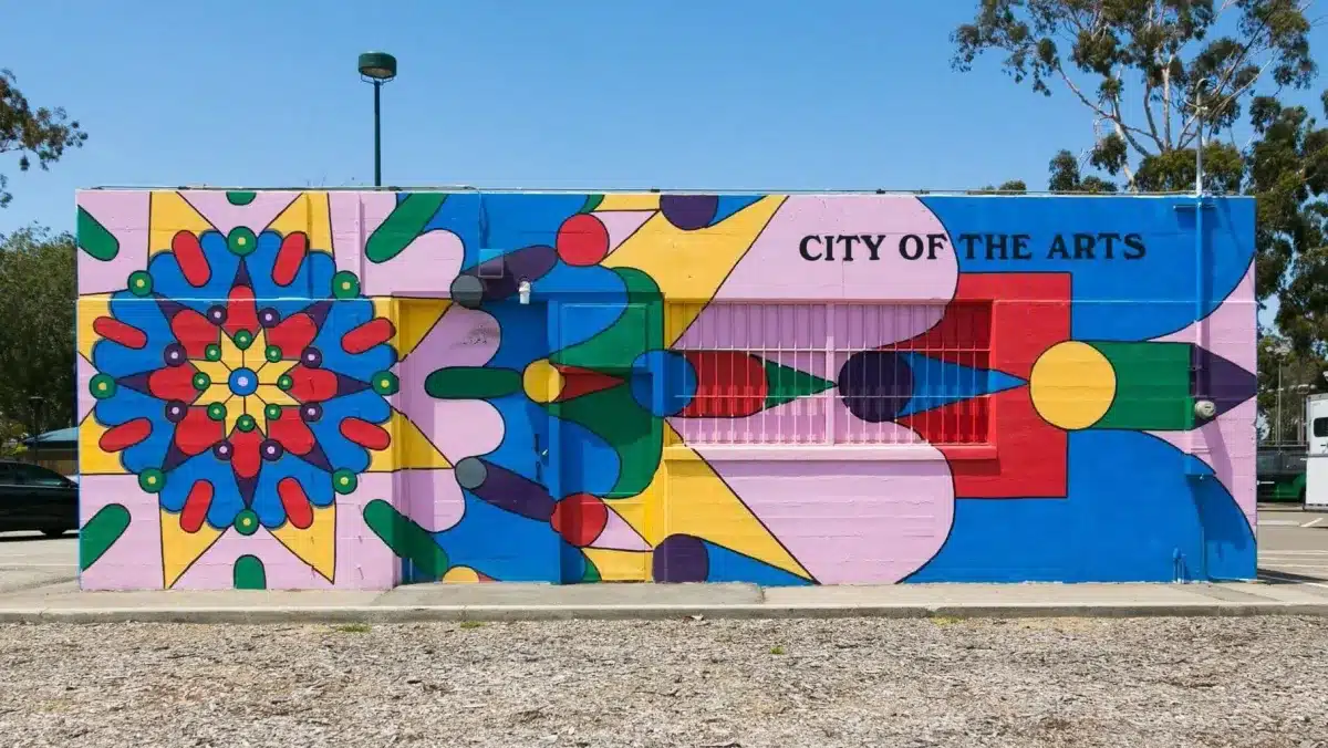 Top Reasons to Move to Westside Costa Mesa in 2026